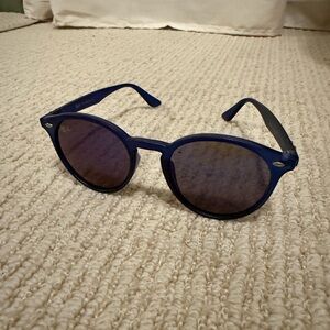 Ray-Ban Navy Round Sunglasses